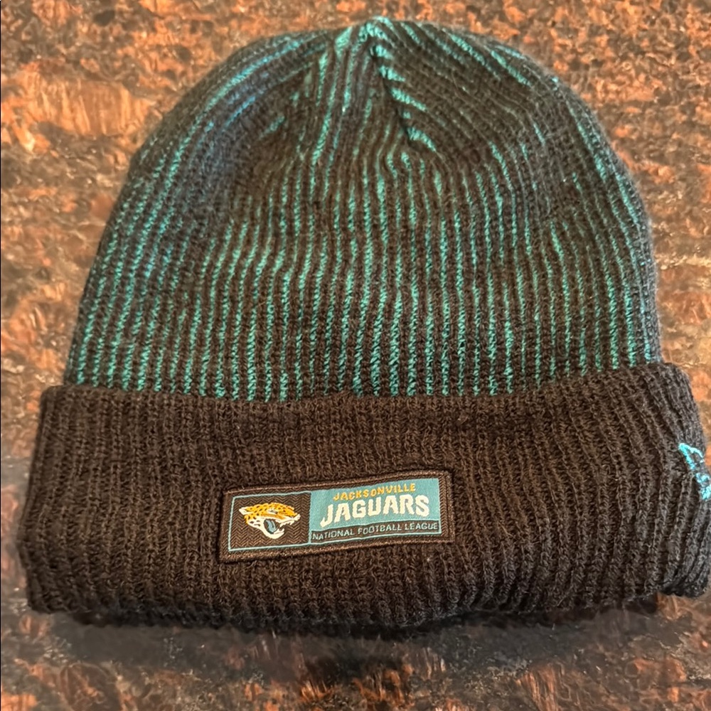 New Era Black and Green Hat with Ribbed Knit Design